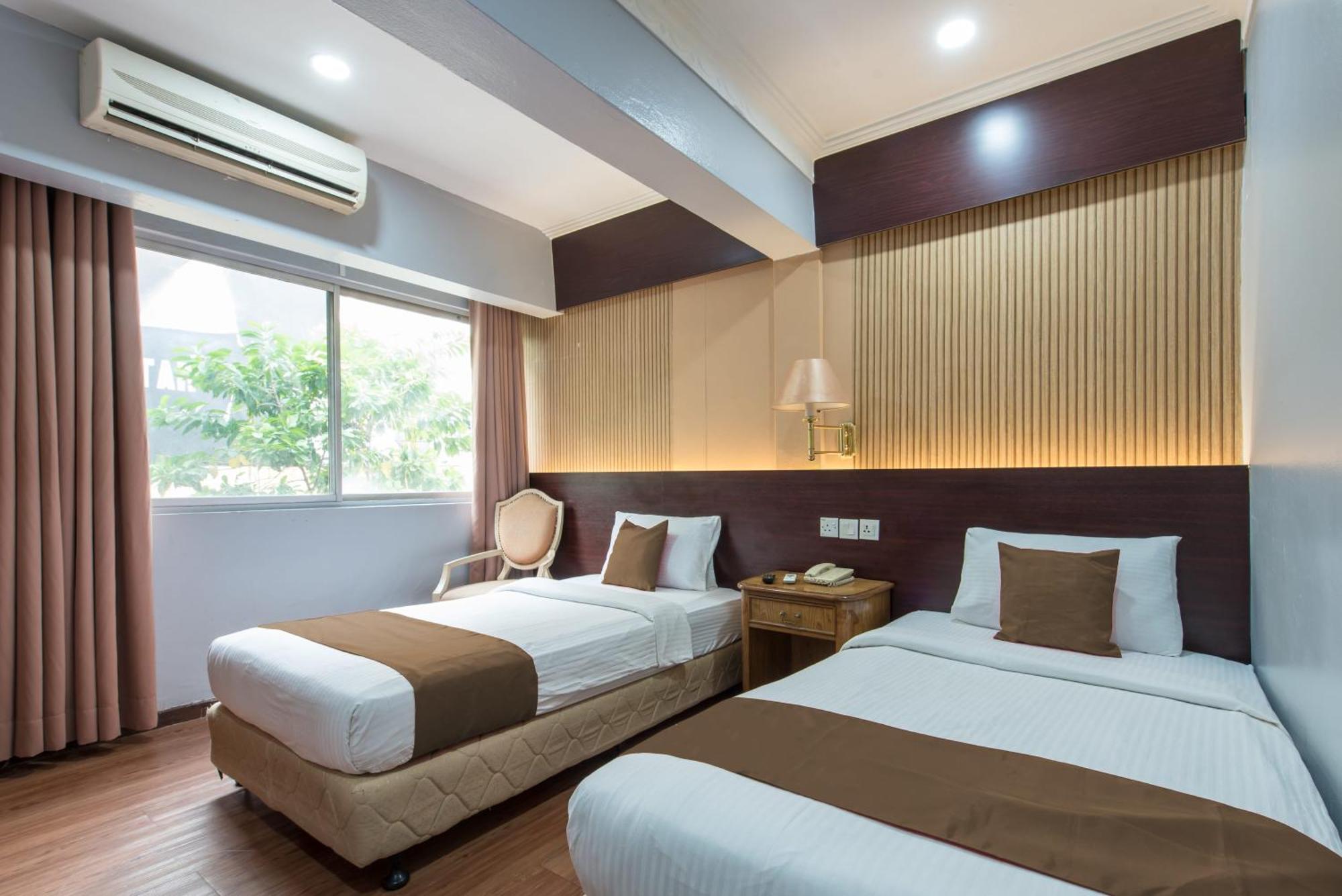 Grand Orchard Hotel Premier Куала-Лумпур Экстерьер фото